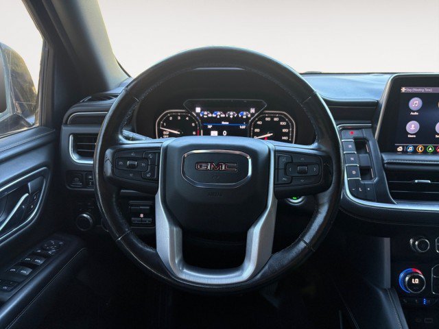 Used 2021 GMC Yukon XL SLT w/ SLT Luxury Plus Package AWD/4WD image 15