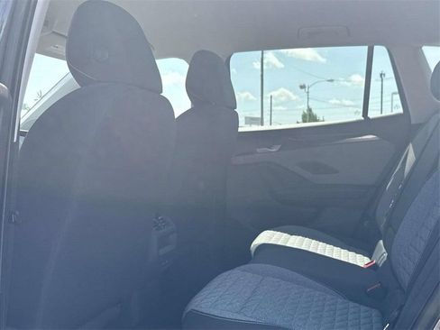 Used 2025 Volkswagen Tiguan S FWD image 28