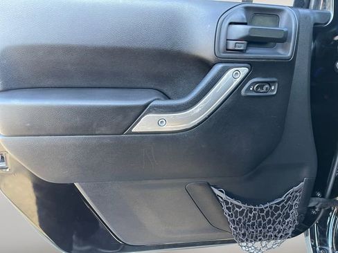 Used 2015 Jeep Wrangler Sahara w/ Connectivity Group image 20