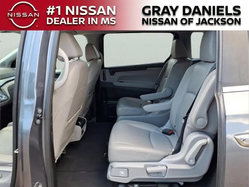 Used 2018 Honda Odyssey EX-L image 25