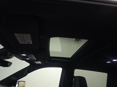 Used 2024 Chevrolet Silverado 1500 High Country w/ High Country Premium Package image 10