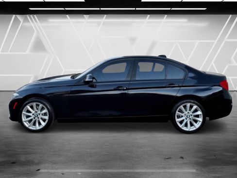 Used 2018 BMW 320i Sedan image 7