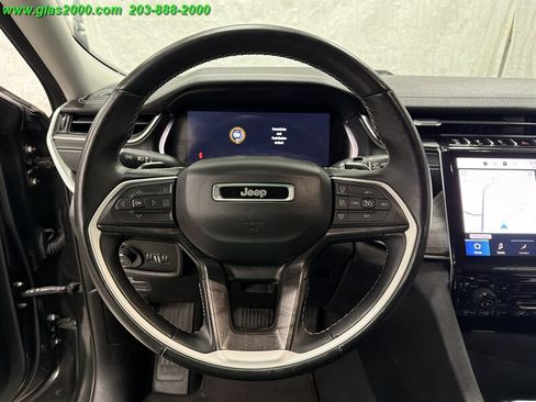 Used 2022 Jeep Grand Cherokee L Limited AWD/4WD image 4