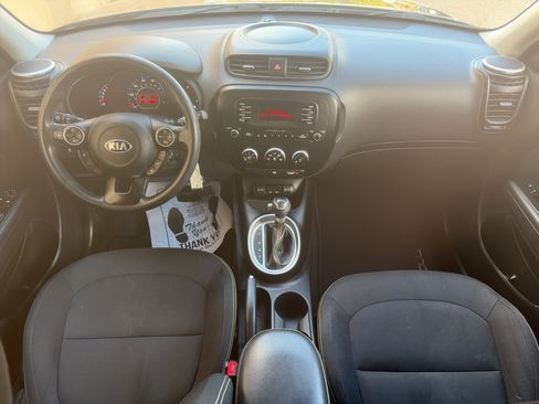 Used 2014 Kia Soul + FWD image 15