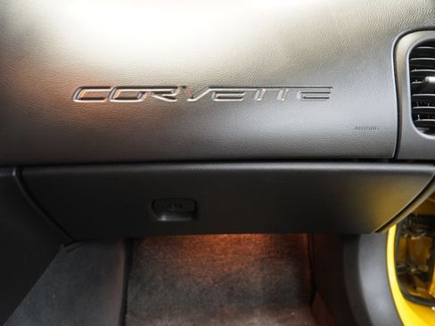 Used 2011 Chevrolet Corvette Grand Sport RWD image 27