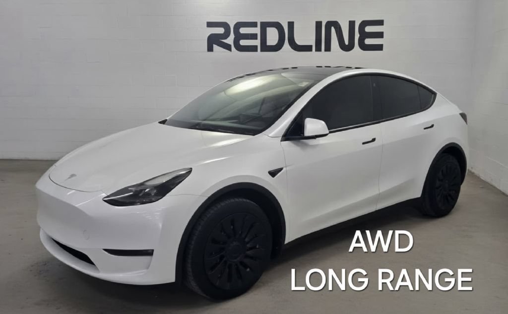 Used 2023 Tesla Model Y AWD image 1