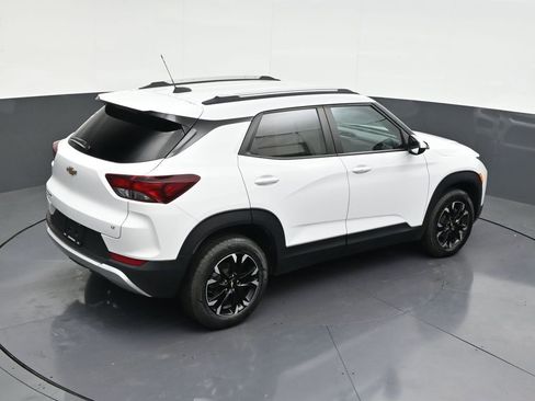 Used 2021 Chevrolet TrailBlazer LT w/ Convenience Package image 19