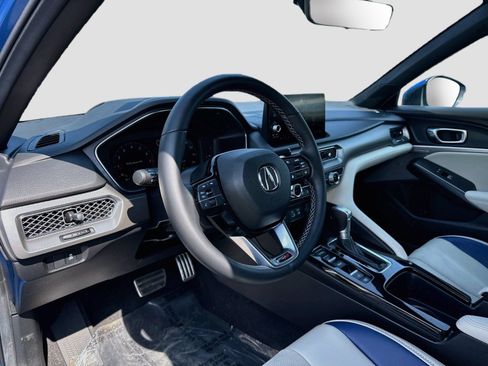 Used 2026 Acura Integra A-Spec w/ Technology Package FWD image 9