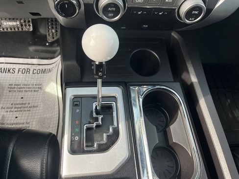 Used 2016 Toyota Tundra Limited w/ Limited Premium Package image 25