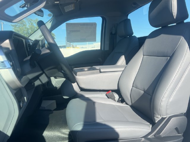 New 2026 Ford F550 4x4 Regular Cab Super Duty image 12