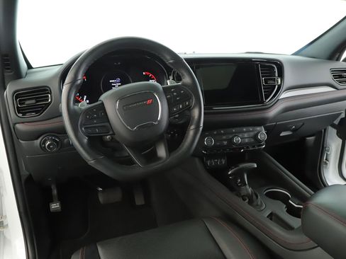 Used 2023 Dodge Durango R/T w/ Tow 'N Go Package AWD/4WD image 2