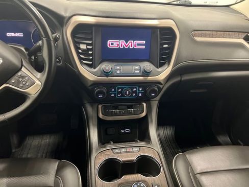 Used 2023 GMC Acadia Denali w/ Denali Ultimate Package image 12