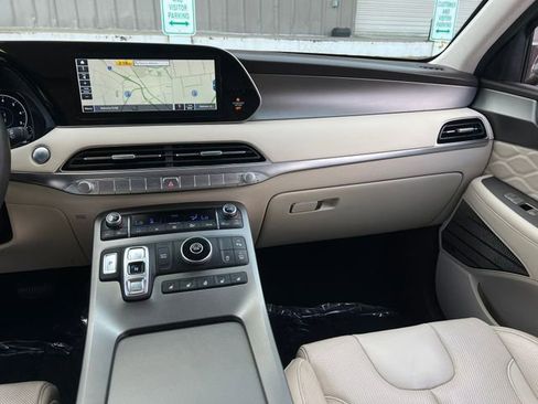 Used 2020 Hyundai Palisade Limited image 15
