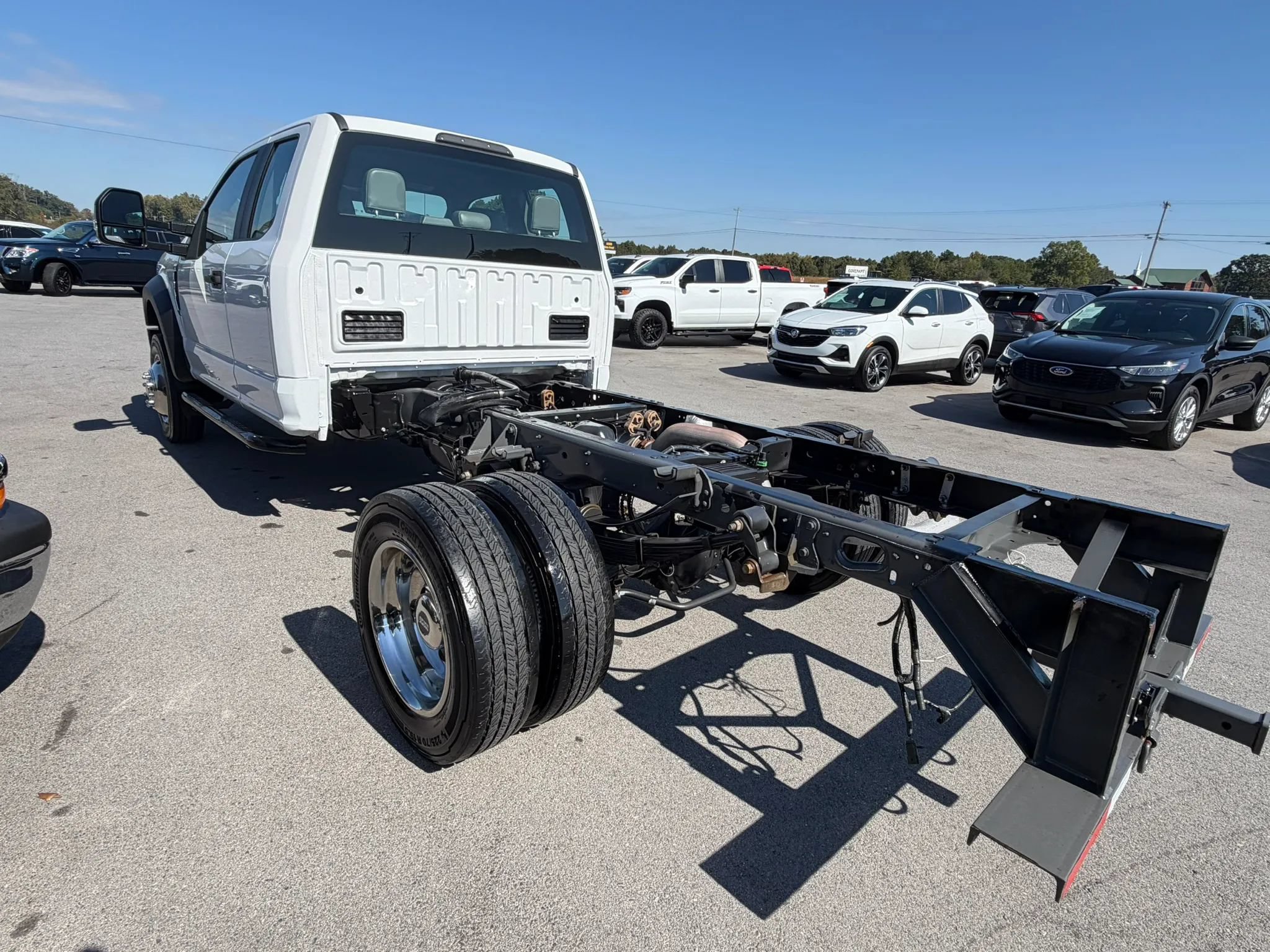 Used 2019 Ford F450 XL w/ XL Value Package RWD image 3