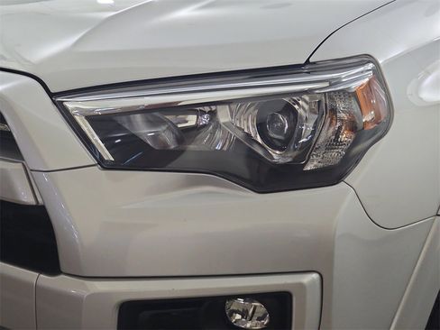 Used 2023 Toyota 4Runner TRD Sport image 32