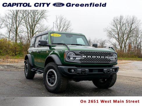 Used 2023 Ford Bronco Badlands image 1