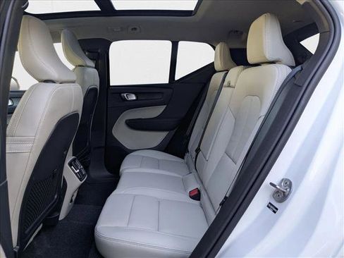 New 2026 Volvo XC40 B5 Plus w/ Protection Package Premier image 17