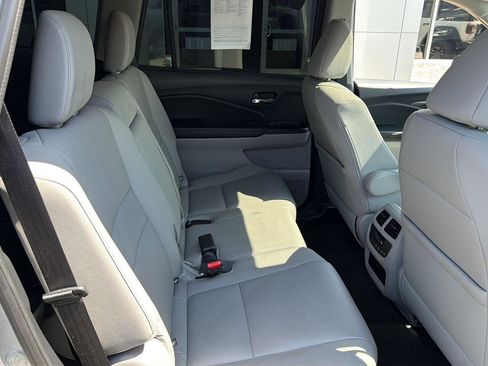 Used 2016 Honda Pilot EX-L image 8