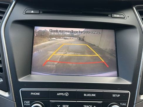 Used 2017 Hyundai Santa Fe Sport image 26