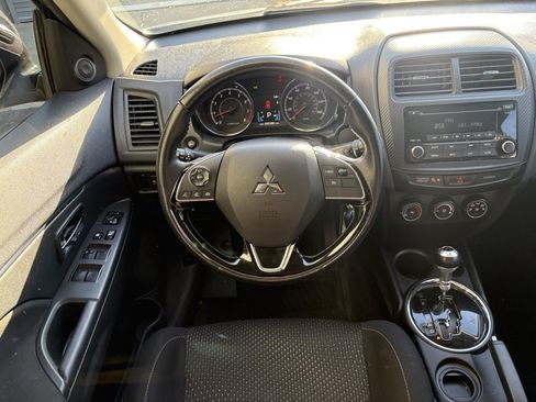 Used 2016 Mitsubishi Outlander Sport ES image 9