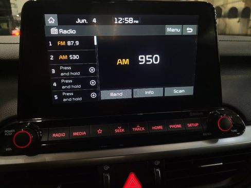 Used 2019 Kia Forte LXS FWD image 25