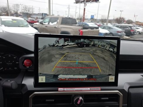 New 2025 Toyota Tacoma TRD Off-Road image 19