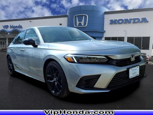 Used 2024 Honda Civic Sport image 1