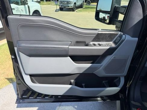 Used 2026 Ford F250 XLT w/ XLT Premium Package AWD/4WD image 9