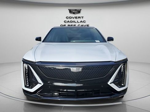 New 2026 Cadillac Lyriq Sport image 2
