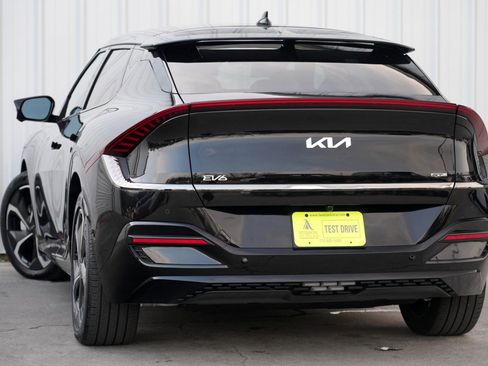 Used 2023 Kia EV6 GT-Line image 5