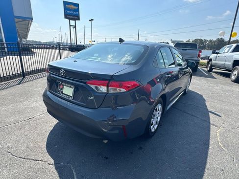 Used 2024 Toyota Corolla LE image 6