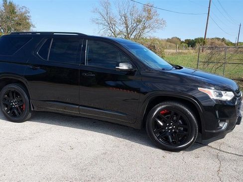 Used 2020 Chevrolet Traverse Premier w/ Redline Edition image 1