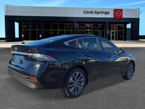 New 2026 Nissan Sentra SL w/ Floor Mat Package image 5