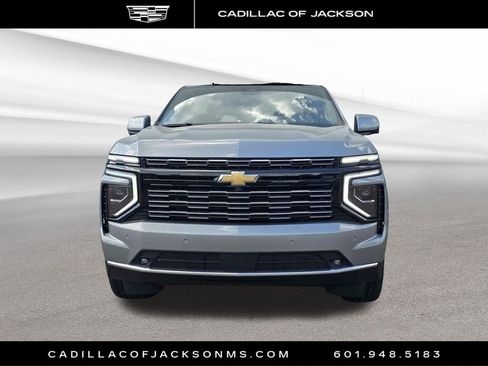 Used 2025 Chevrolet Tahoe High Country RWD image 7