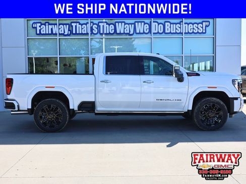 New 2026 GMC Sierra 2500 Denali w/ Denali Reserve Package AWD/4WD image 1