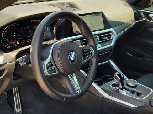 Used 2022 BMW 430i Coupe w/ M Sport Package image 28