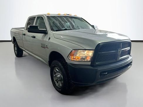 Used 2018 RAM 3500 Tradesman w/ Snow Chief Group image 3