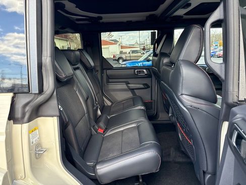 New 2025 Ford Bronco Raptor image 25