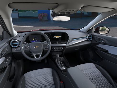 New 2026 Chevrolet Trax LT w/ Sunroof Package FWD image 39