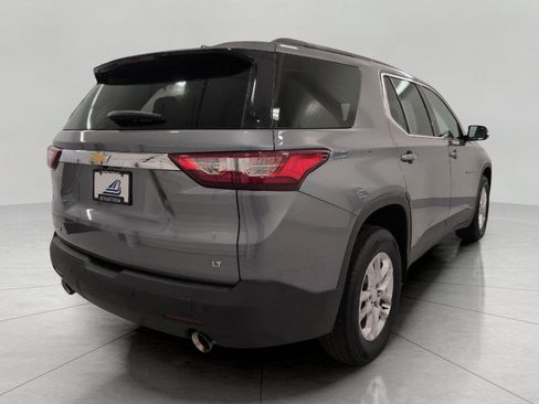 Used 2021 Chevrolet Traverse LT w/ LPO, Floor Liner Package AWD/4WD image 19