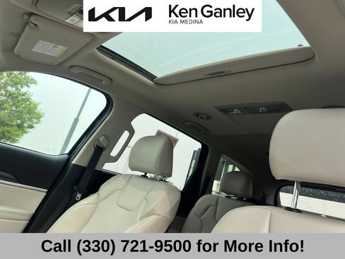 Certified 2024 Kia Telluride S w/ S Sunroof Package AWD/4WD image 43
