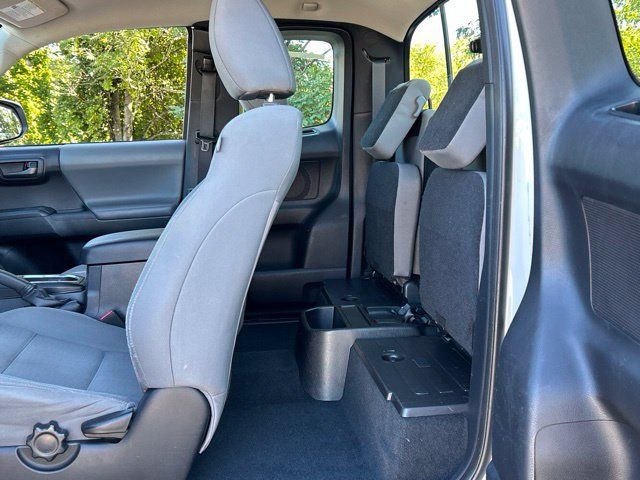 Used 2016 Toyota Tacoma SR w/ SR Convenience Package AWD/4WD image 21