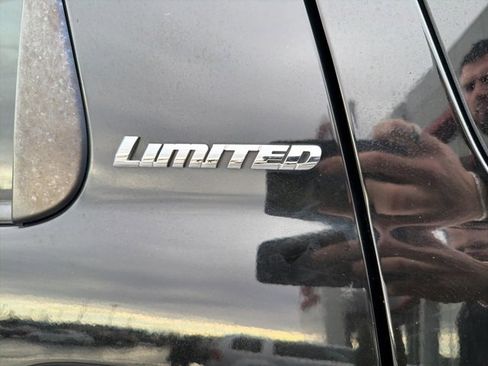 Used 2016 Toyota Sequoia Limited image 10