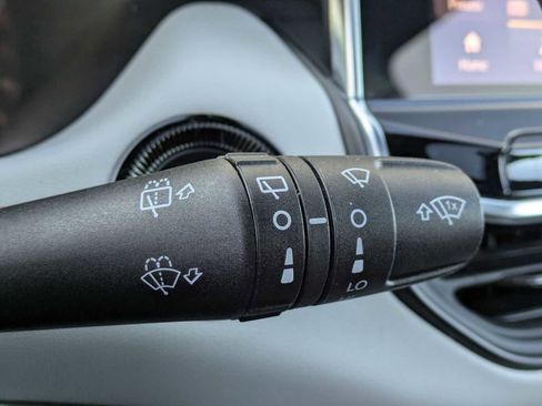 Used 2025 Jeep Compass Limited w/ Sun & Sound Group image 26