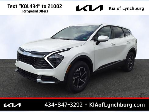 Used 2025 Kia Sportage LX image 8