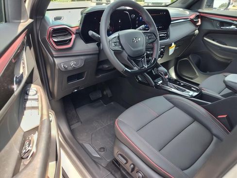 New 2026 Chevrolet TrailBlazer RS w/ Convenience Package AWD/4WD image 11