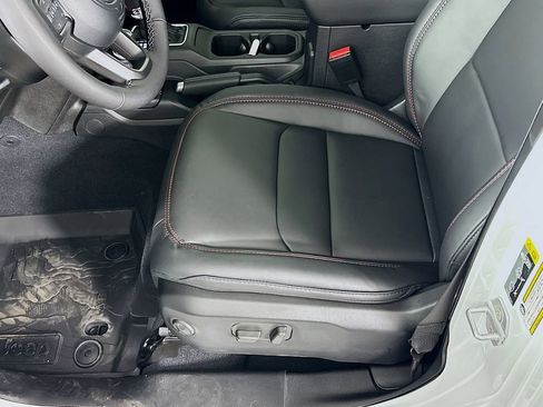 New 2026 Jeep Wrangler Unlimited Rubicon image 26