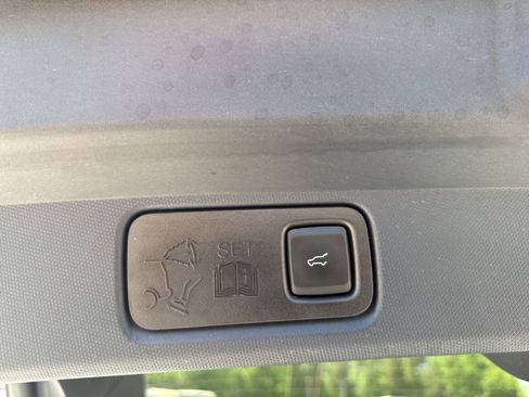 Used 2023 Ford Mustang Mach-E Premium image 29