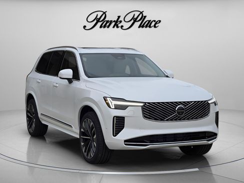 New 2026 Volvo XC90 B6 Ultra w/ Protection Package AWD/4WD image 8