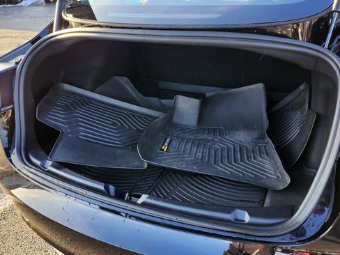 Used 2022 Tesla Model 3 image 22